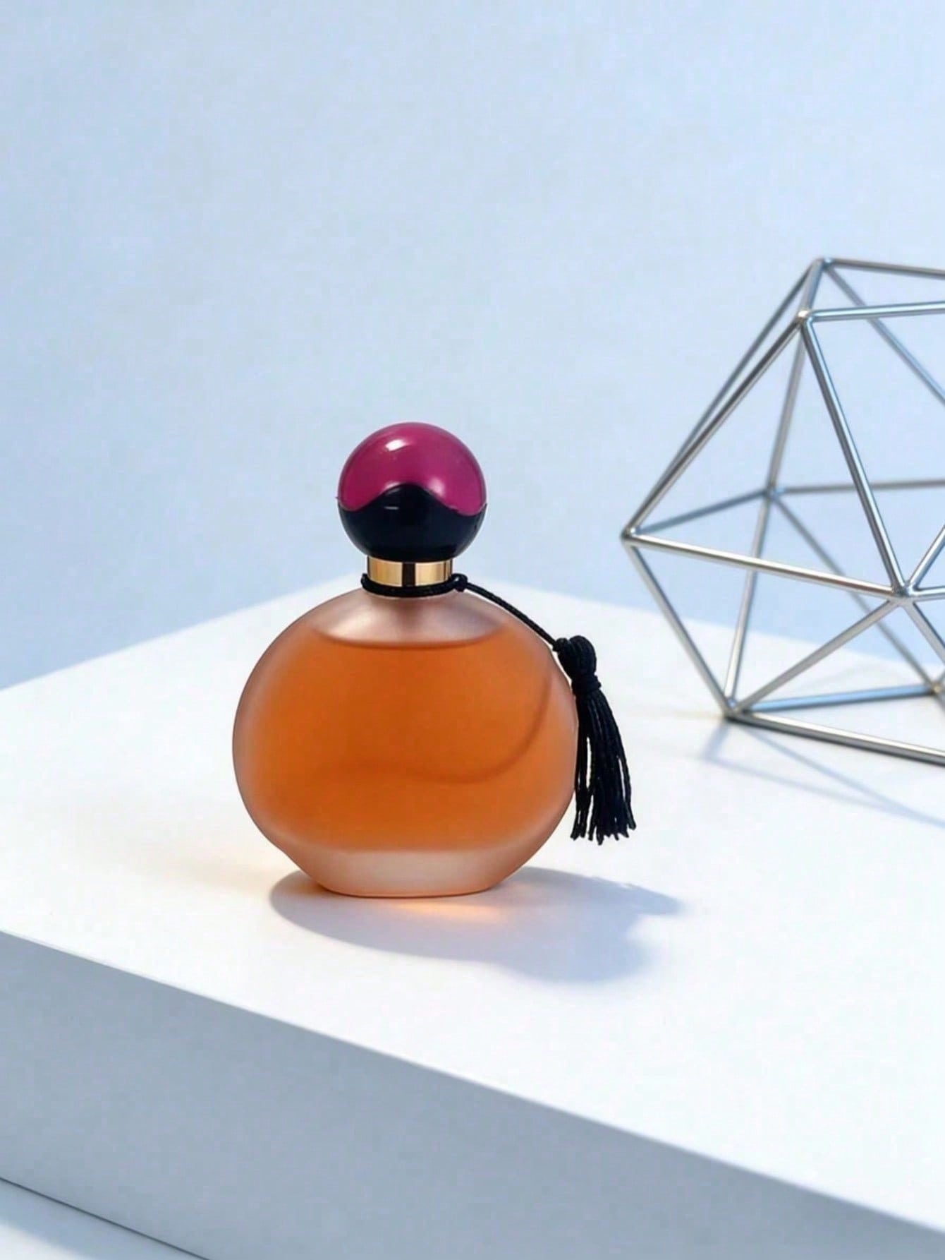 น้ำหอมวินเทจทรงกลมแบบพู่ห้อย ก - Perfume Fragrance For Women บทวิจารณ์และราคา